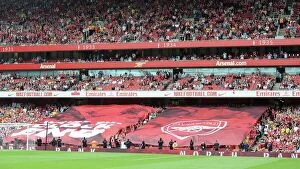 Images Dated 21st August 2010: The Clock End at Emirates Stadium. Arsenal 6: 0 Blackpool, Barclays Premier League