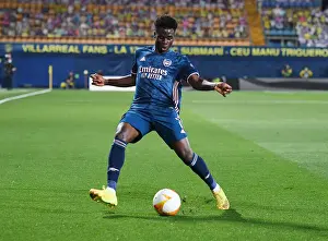 Behind Closed Doors: Bukayo Saka's Europa League Performance for Arsenal vs. Villarreal