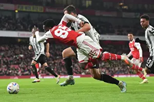 Arsenal V Juventus 2022-23 Prints: Cozier-Duberry Fouls Gatti: Arsenal vs Juventus at Emirates Stadium