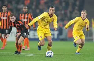 Craig Eastmond and Jack Wilshere (Arsenal) Olexiy Gai (Shakhtar). Shakhtar Donetsk 2