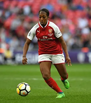Danielle Carter in Action at the 2018 FA Cup Final: Arsenal Women vs. Chelsea Ladies