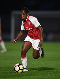 Danielle Carter in Action: Arsenal Women vs Everton Ladies Pre-Season Match