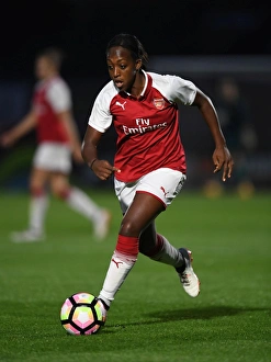 Danielle Carter in Action: Arsenal Women vs Everton Ladies Pre-Season Match