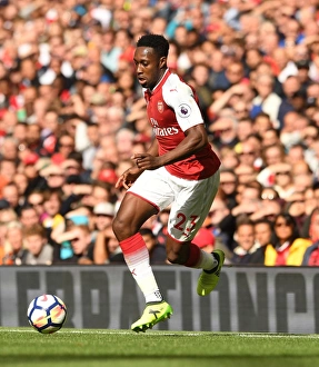 Danny Welbeck in Action: Arsenal vs AFC Bournemouth, Premier League 2017-18