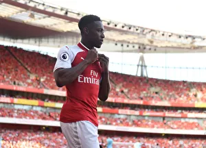 Arsenal V Burnley 2017-18 Prints: Danny Welbeck in Action: Arsenal vs Burnley, Premier League 2017-18