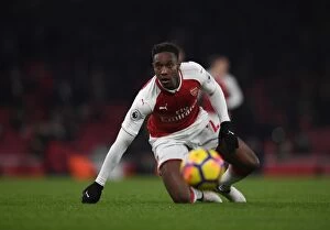 Arsenal v Manchester City 2017-18 Collection: Danny Welbeck in Action: Arsenal vs Manchester City, Premier League 2017-18
