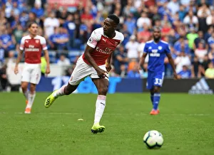 Danny Welbeck in Action: Cardiff City vs. Arsenal FC, Premier League 2018-19