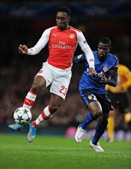 Images Dated 1st February 2009: Danny Welbeck Breaks Past Monaco's Wallace in Arsenal's UEFA Champions League Clash
