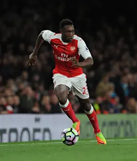 Danny Welbeck Scores as Arsenal Thrash West Ham 3-0 in Premier League