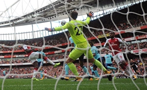 Arsenal V AFC Bournemouth 2017-18 Prints: Danny Welbeck Scores the Opener: Arsenal vs. AFC Bournemouth, 2017-18 Premier League