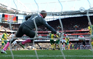 Danny Welbeck Scores the Thrilling Winner: Arsenal vs. Norwich City, Premier League, 2016