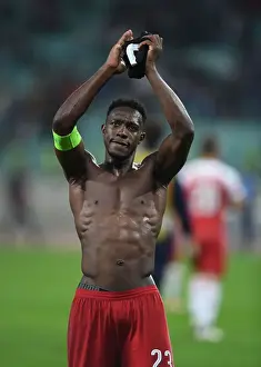 Danny Welbeck's Europa League Victory Celebration with Arsenal Fans in Baku