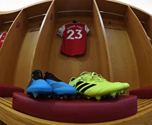 Arsenal V Burnley 2019-20 Prints: David Luiz Gears Up: Arsenal vs. Burnley at Emirates Stadium