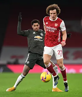 David Luiz vs Marcus Rashford: A Battle for the Ball in Empty Emirates Stadium - Arsenal vs Manchester United, Premier League 2020-21