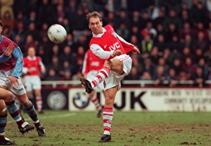 David Platt in Action for Arsenal Football Club