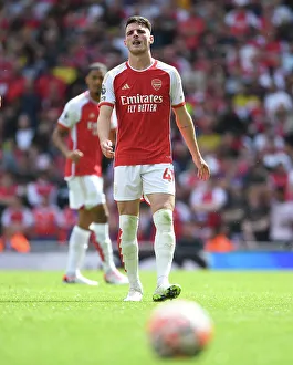 Declan Rice in Action: Arsenal vs. Nottingham Forest - Premier League 2023-24