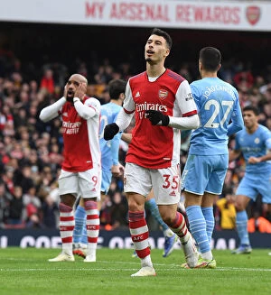 Images Dated 1st January 2022: Dejected Martinelli Misses Opportunity: Arsenal vs Manchester City, Premier League 2021-22