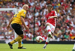 Images Dated 16th August 2008: Denilson (Arsenal) Carl Hoefkens (WBA)