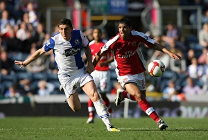 Blackburn Rovers v Arsenal 2008-9 Collection: Denilson (Arsenal) Keith Andrews (Blackburn)
