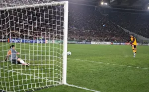 Denilson Prints: Denilson (Arsenal) shoots past Roma goalkeeper Doni