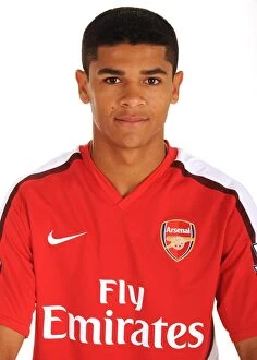 Images Dated 4th August 2009: Denilson at Emirates Stadium, Arsenal Football Club, London, 2009