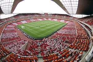 Images Dated 26th July 2006: Dennis Bergkamp Farewell: Arsenal vs. Ajax (2006) - A Celebration at Emirates Stadium