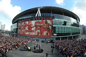 Dennis Bergkamp Honored with Statue Unveiling at Arsenal's Emirates Stadium