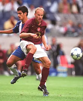 Bergkamp Dennis Prints: Dennis Bergkamp's Stunner: Arsenal's Victory Over Porto at the Amsterdam Tournament