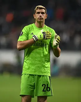Eintracht Frankfurt V Arsenal 2019-20 Prints: Determined Emi Martinez in Europa League Clash: Arsenal vs Eintracht Frankfurt (2019-20)