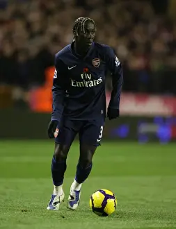 Wolverhampton Wanderers V Arsenal 2009-10 Prints: Dominant Sagna: Arsenal's 4-1 Victory Over Wolves in the Premier League (2009)