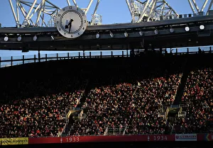 Dramatic Semifinal Showdown: Arsenal FC vs. VfL Wolfsburg in the UEFA Women's Champions League at Emirates Stadium