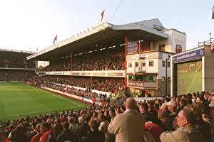 The East Stand from the South Stand. Arsenal 7: 0 Everton. Barclays Premiership