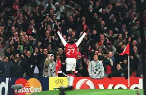Eboue's Exultant Moment: Arsenal's Unforgettable 3-1 Victory Over Hamburg in the UEFA Champions League