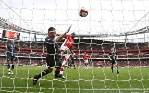 Arsenal V Blackburn Rovers 2008-9 Prints: Eboue's Stunner: Arsenal's 3rd Goal vs. Blackburn Rovers (4-0)