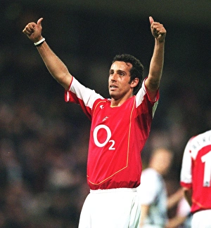 Edu Gallery: Edu celebrates scoring the 2nd Arsenal goal