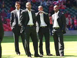 Edu, Thierry Henry, Ashley Cole and Sylvain Wiltord (Arsenal)