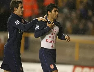 Images Dated 7th November 2009: Eduardo and Aaron Ramsey celebrate the 2nd Arsenal goal
