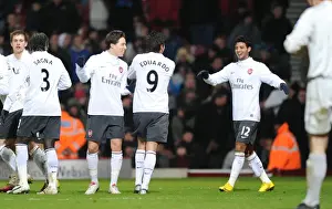 Eduardo celebrates scoring the 2nd Arsenal goal with Samir Nasri and Carlos Vela