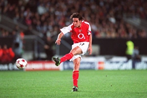 Edu's Battle: Arsenal vs. Rosenborg BK, UEFA Champions League, 29/9/04