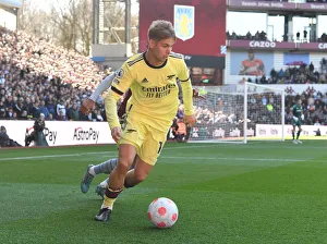 Emile Smith Rowe in Action: Aston Villa vs. Arsenal, Premier League 2021-22