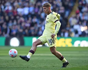 Emile Smith Rowe in Action: Premier League Battle at Aston Villa