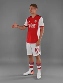 Arsenal Photocall 2021-22 Prints: Emile Smith Rowe: Arsenal's Ready-to-Go Star at 2021-22 Season Kick-Off