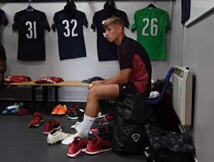 Borehamwood v Arsenal 2018-19 Collection: Emile Smith Rowe: Pre-Season Preparation in Arsenal Changing Room (2018)