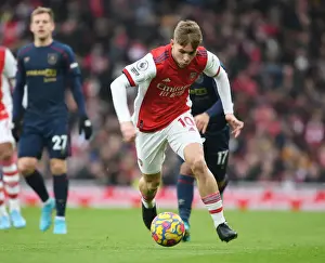Emile Smith Rowe Shines: Arsenal Dominates Burnley in Premier League Clash