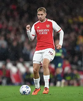 Emile Smith Rowe Shines: Arsenal's Dominant Display against PSV Eindhoven in the Champions League (2023/24)
