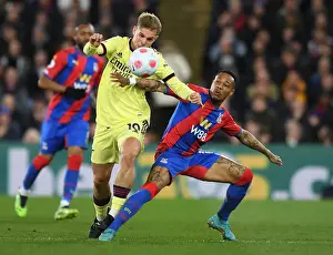 Emile Smith Rowe vs. Nathaniel Clyne: Intense Battle at Selhurst Park - Crystal Palace vs. Arsenal, Premier League 2021-22
