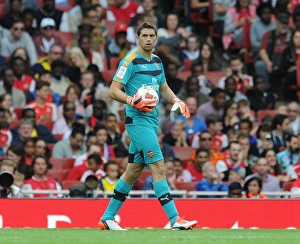 Arsenal V Olympique Lyonnais - Emirates Cup 2015/16 Prints: Emiliano Martinez in Action: Arsenal vs. Olympique Lyonnais, Emirates Cup 2015/16