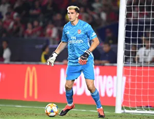 Arsenal V Bayern Munich 2019-20 Prints: Emiliano Martinez in Action: Arsenal vs. Bayern Munich, 2019 International Champions Cup