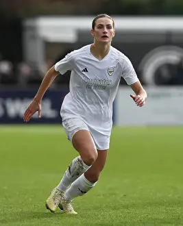 Emily Fox's Star Performance: Arsenal Women Triumph Over Watford in FA Cup Clash