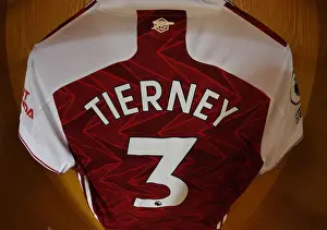 Empty Emirates: Kieran Tierney's Silent Shirt Amidst COVID-19 Restrictions - Arsenal vs Manchester City